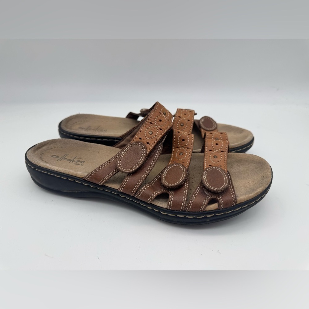 Clarks Womens 9.5 Cloudsteppers Leisa Cacti Q Brown Leather Strap Slide Sandals